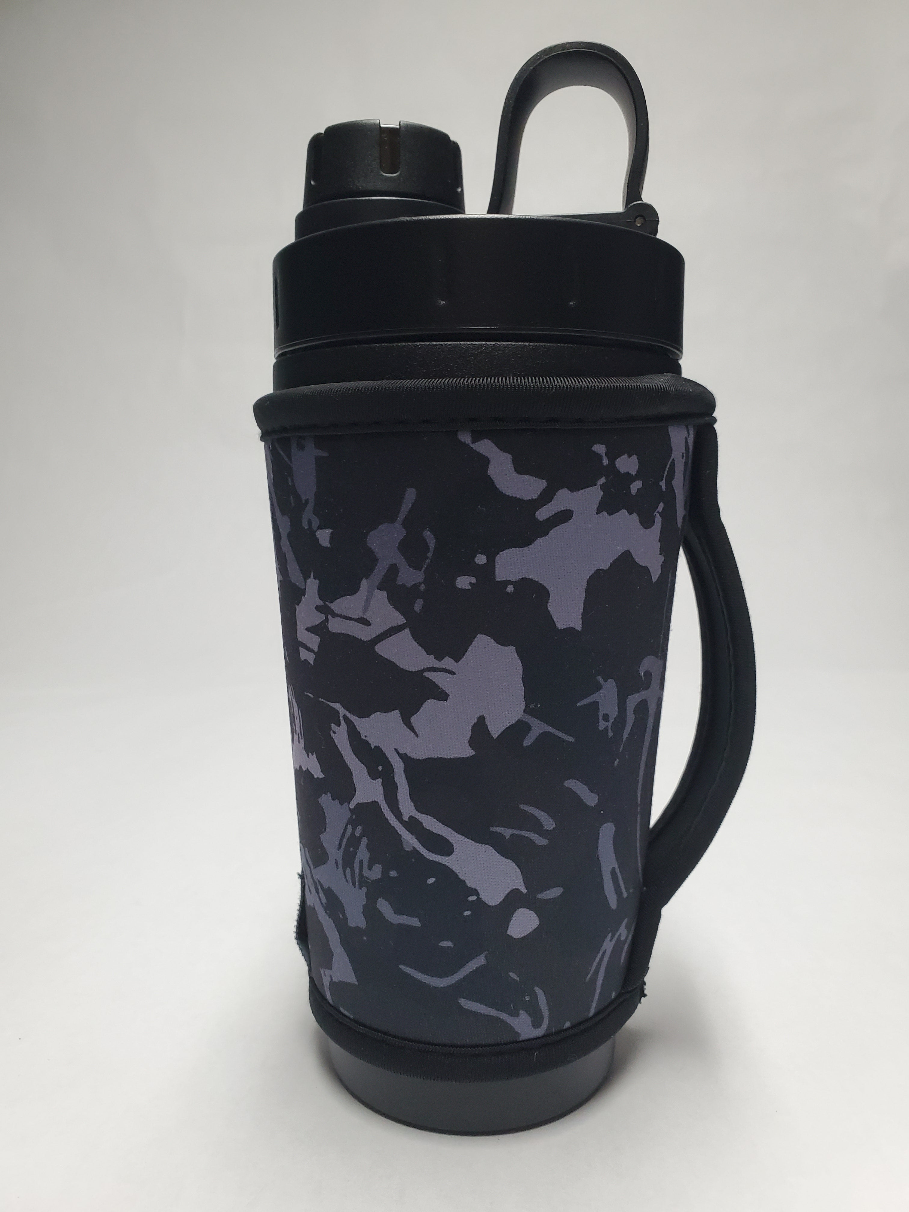 protein shaker bottle cover
